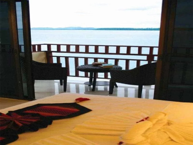 Lanta All Seasons Beach Resort
