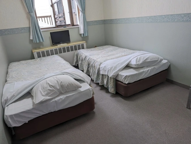 Economy Twin room