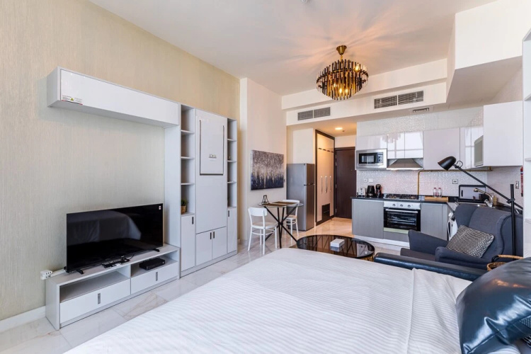 Bayz by Danube - Elegant Studio