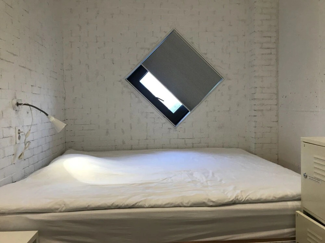Mir Guesthouse - Hostel