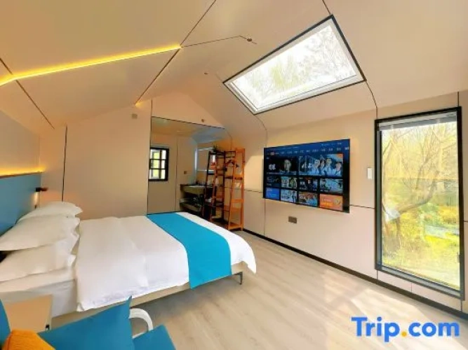 Standard Double room with mountain view