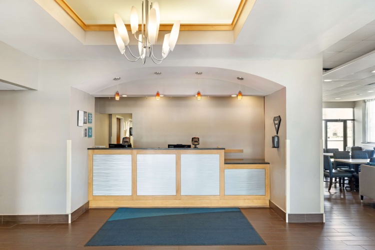 Best Western Hartford Hotel & Suites photo 11