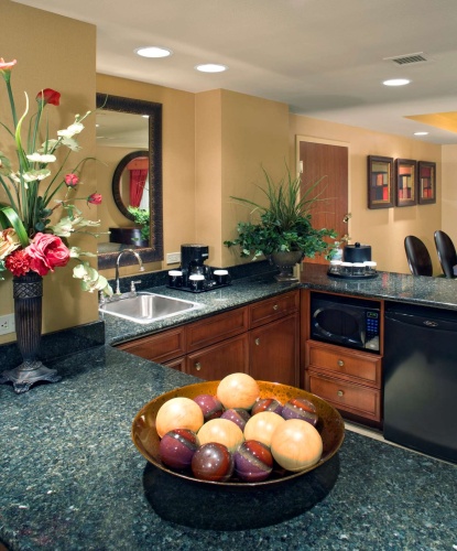 Embassy Suites by Hilton East Peoria Riverfront Hotel & Conf photo 38