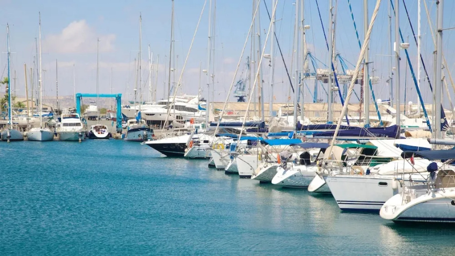 Finikoudes Marina View 201