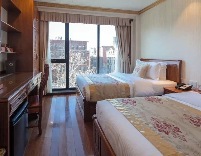Deluxe Double Penthouse room with balcony