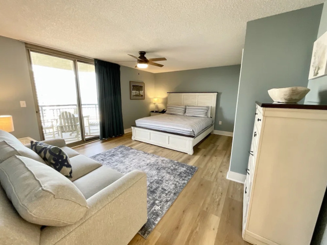 1003 Brighton, Fully Remodeled And Access To Resort Amenities 2 Bedroom Condo - Myrtle Beach, SC