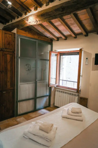 TuscanyLettings Studio&Room