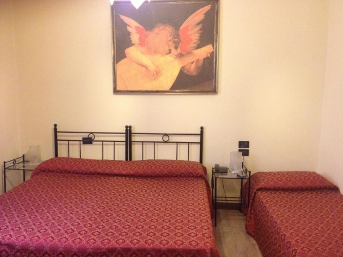 Triple Room