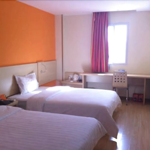 7 Days Inn