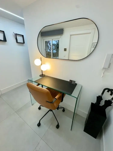 1 Bedroom Apartment with balcony