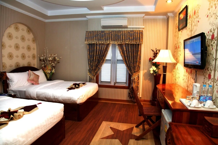 Superior Twin room with river view