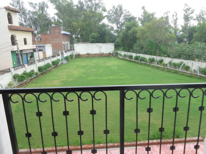 Maharana Farms