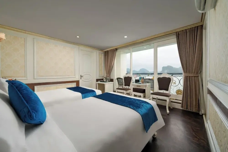 Standard Double room with balcony and with sea view