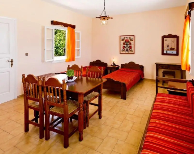 Tarelli Apartments & Studios