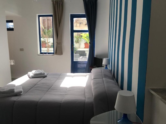 3 Bedrooms Apartment