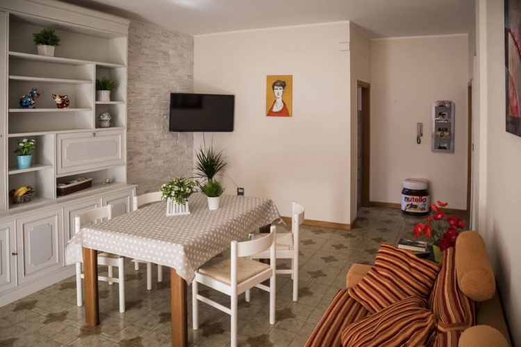 Felicita Apartments