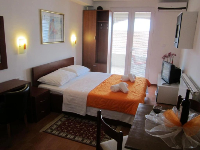 Standard Double room with balcony and with view