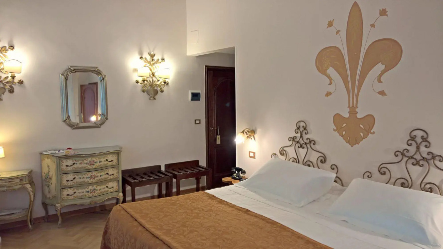Hotel David