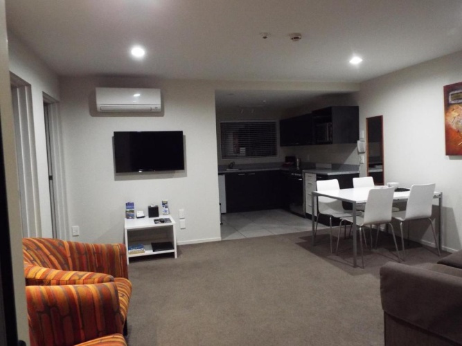 1 Bedroom Apartment with balcony