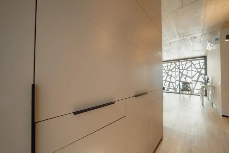City Center Premium With Garage by Vacationy