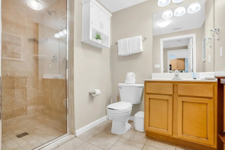 Palms Resort #1711 Jr. 2BR
