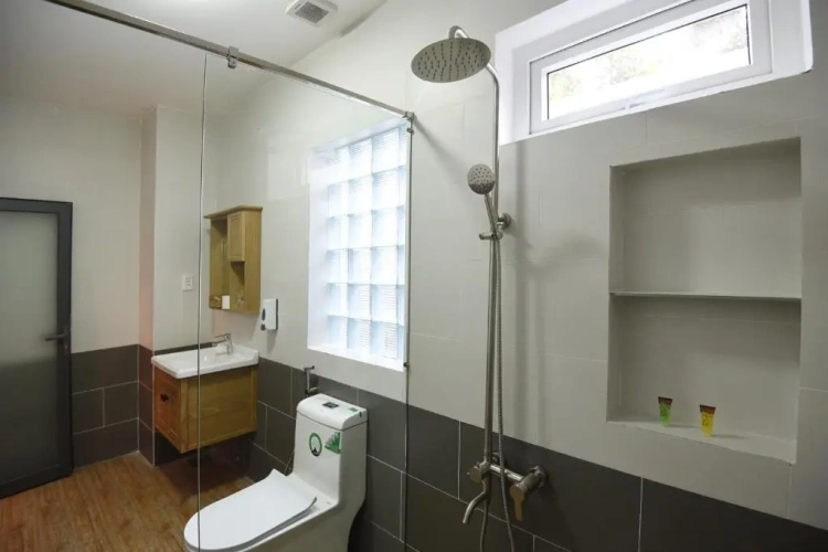 Standard Triple room with balcony