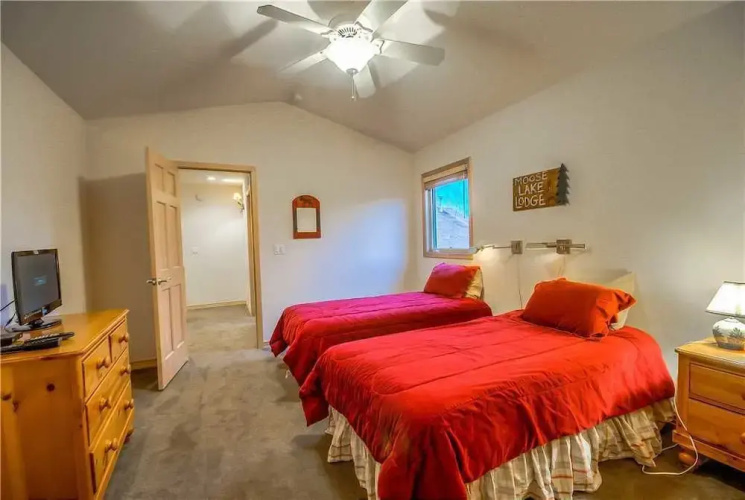 Dromore Chalet
