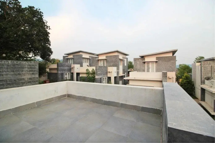 Cloud 9 Resort, Yealgiri