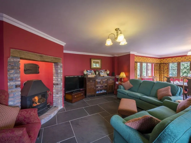 Copps Castle B&B