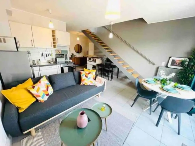 Deluxe Apartment
