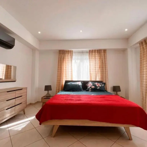 Luxurious Superior Room Space Available