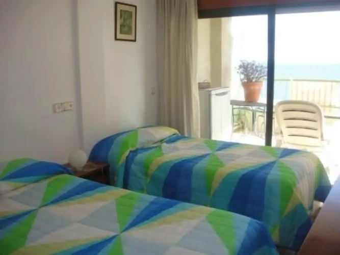 3 Bedrooms Apartment