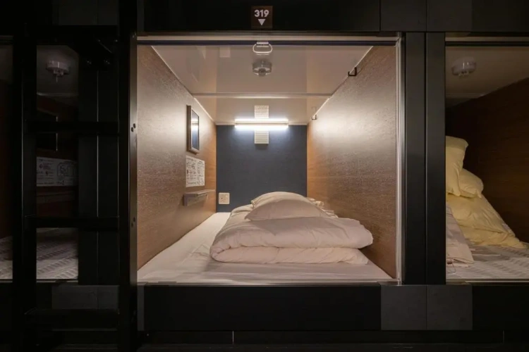 Bed in Dorm (male dorm)