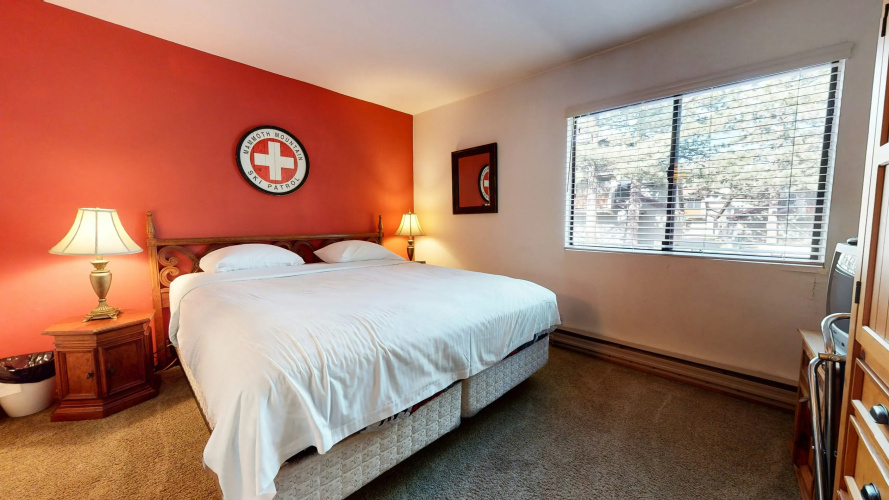 Mammoth Sierra Townhomes #32