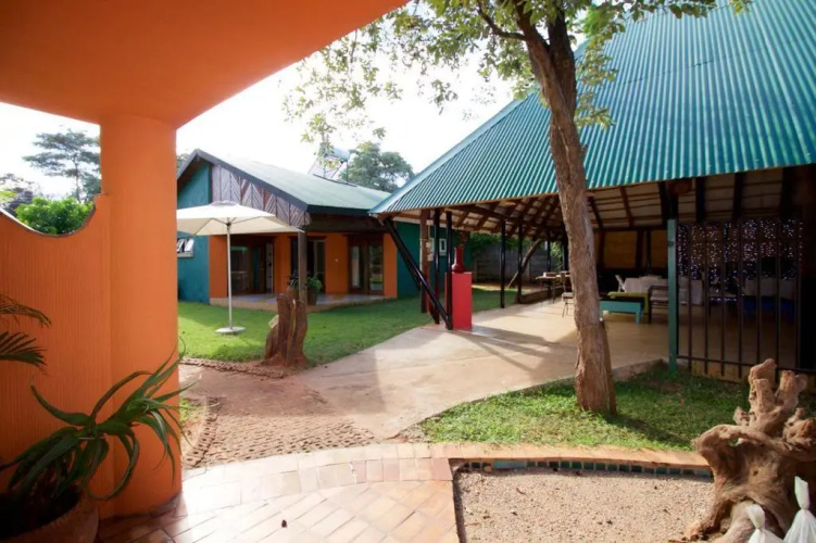 Flatdog Lodge