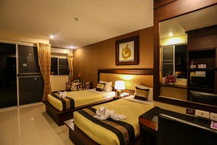 Standard Twin room