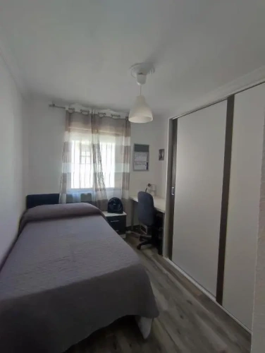 3 Bedrooms Apartment