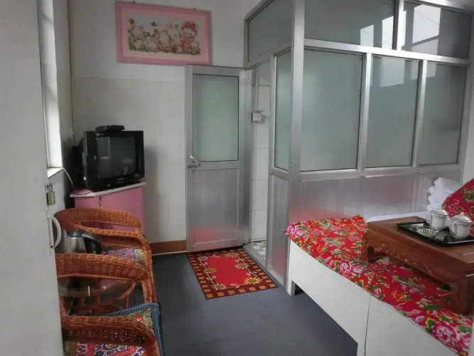 Pingyao Small Family Inn