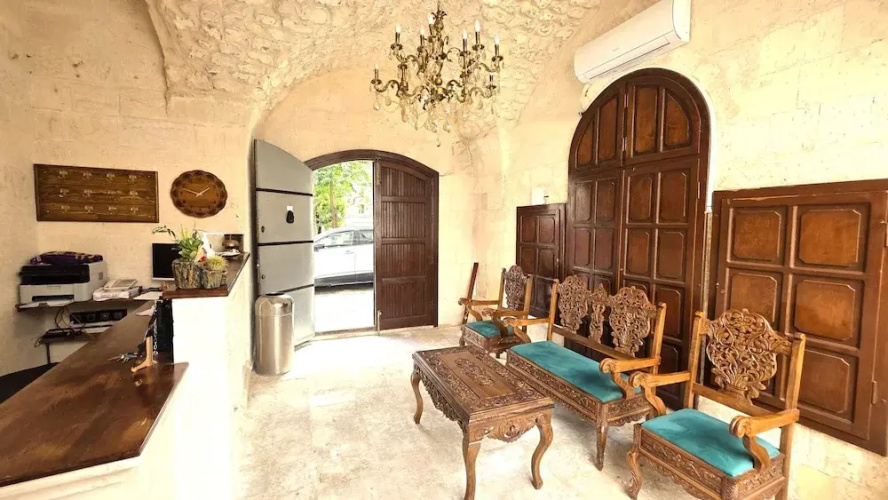 Arangah Hotel