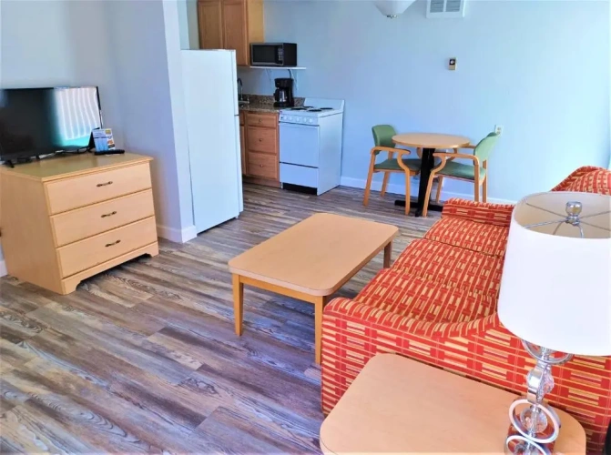1 Bedroom Apartment