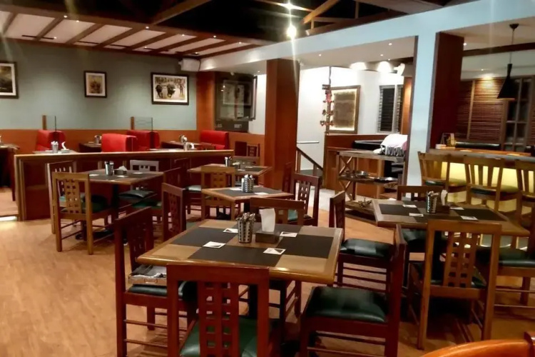 Hotel Sadanand