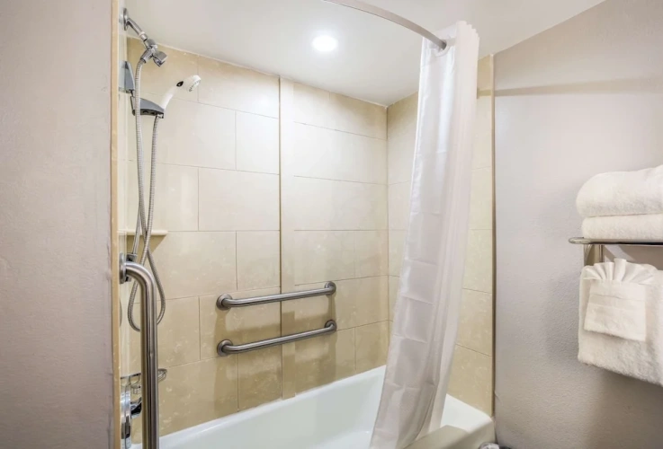 Standard Double Basement room oceanfront