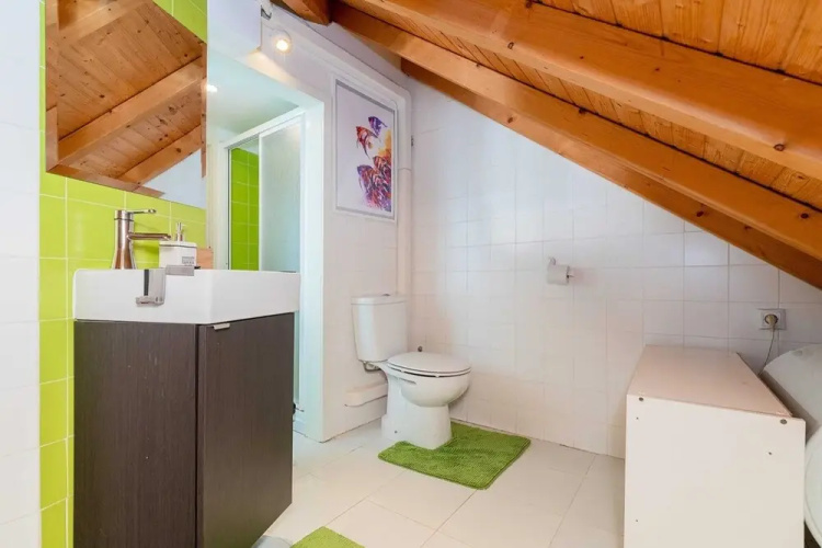 Rent4Rest Bairro Alto Charming Apartment