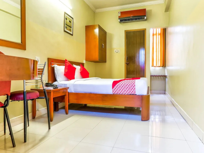 OYO 4494 Amrita Inn
