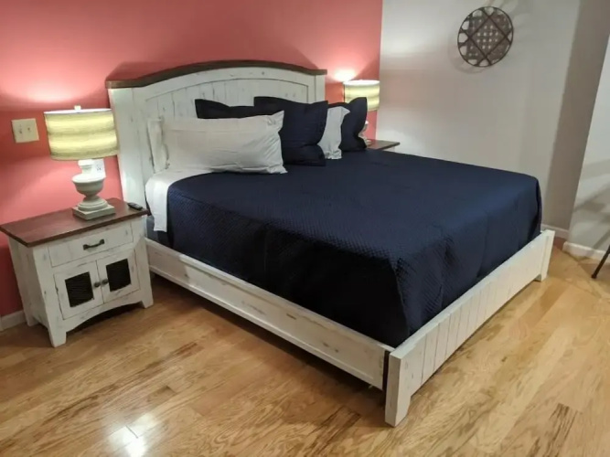 Heidi Motel