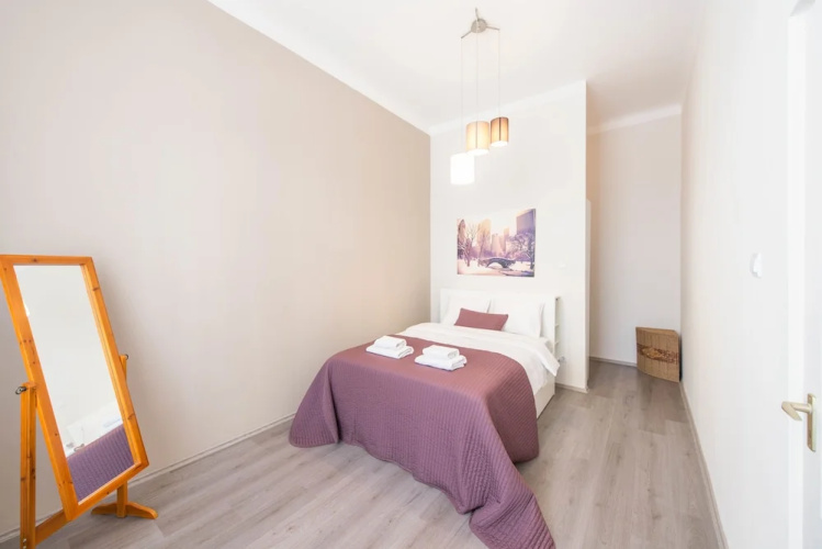 Oasis Apartments - Westend III