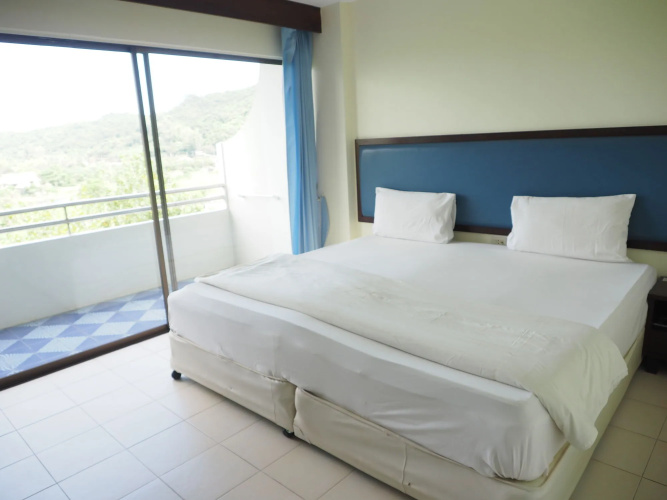 Nice Beach Hotel