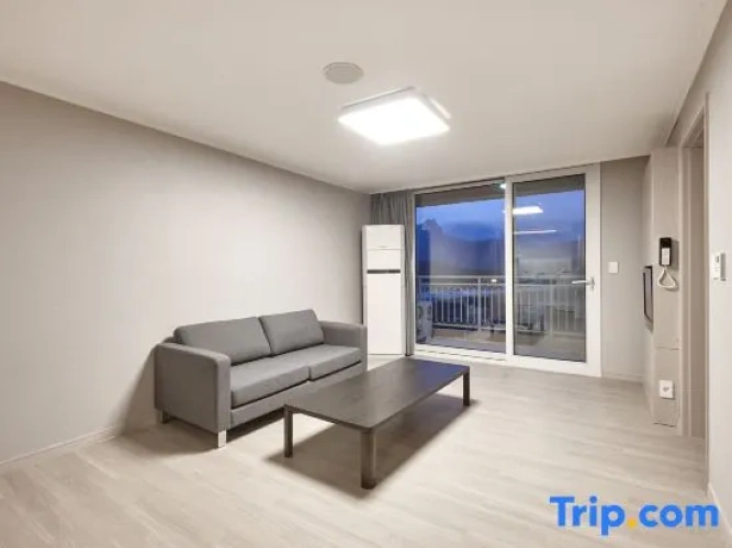 Deluxe Twin Suite