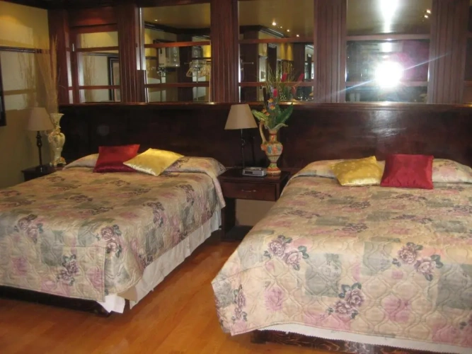 Deluxe Quadruple room