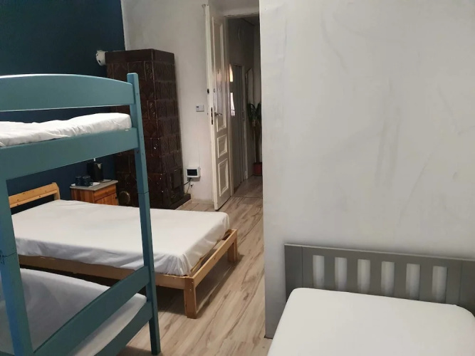 AMEN Aparthotel Curie 8